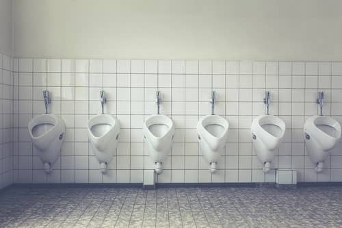 O que significa sonhar com banheiro?